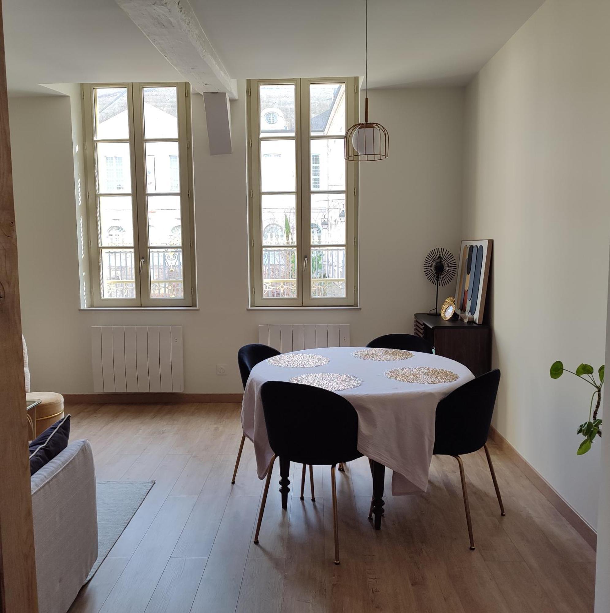 Appartement Cosy Tout Confort Троа Екстериор снимка